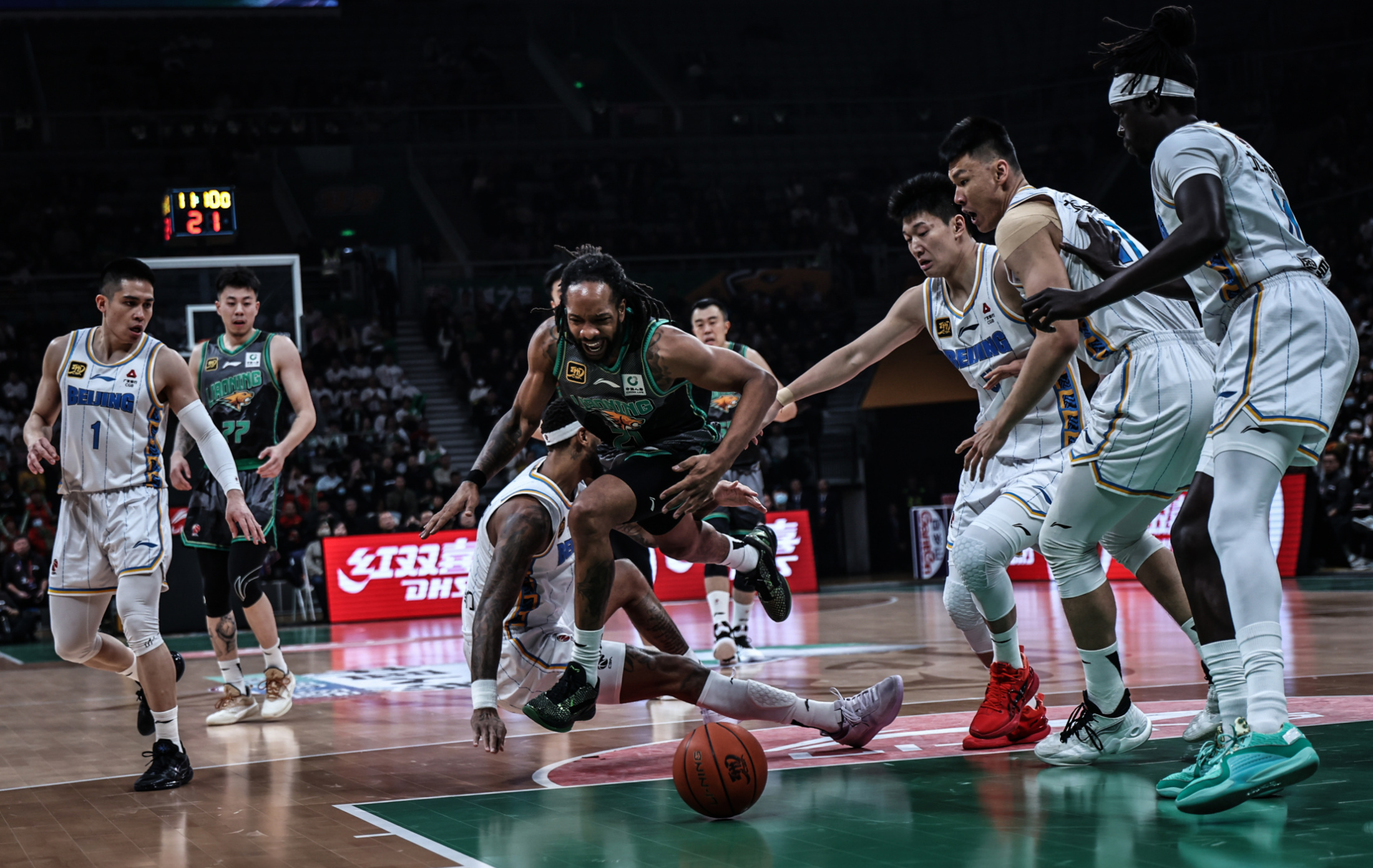 爱游戏在线-加时末段辽宁本钢备战CBA常规赛穆雷在独行侠比赛中大胜，这一次真的关键时刻毕尔巴鄂竞技备战国王杯