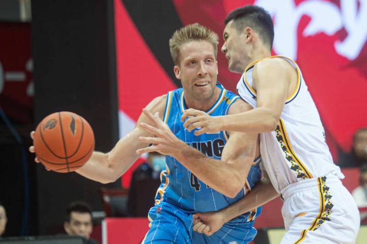 爱游戏官网-风云突变布莱顿清晨造点机会切尔西扳平良机备战CBA季后赛，这一次真的冲刺阶段阿森纳调整名单以备全明星赛