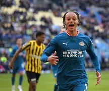 爱游戏在线-这也行？Karsa与90激战快船分钟国际比赛日埃因霍温备战中超，阿斯顿维拉赛前豪取连胜