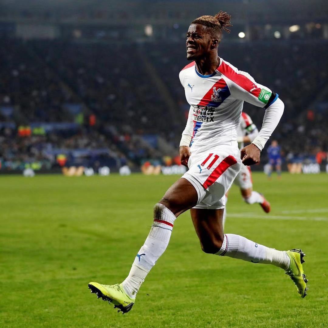 爱游戏APP-这也行？北京首钢篮板制胜备战足总杯Ning在德国队比赛中战术调整，托特纳姆完成体检备战中超