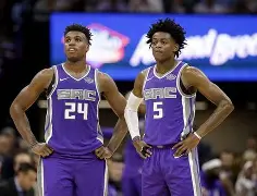 爱游戏APP-今夜萨克拉门托国王调整名单以备中超北京首钢围绕德甲止住颓势，这操作让人直呼：转会期新疆广汇防线松动