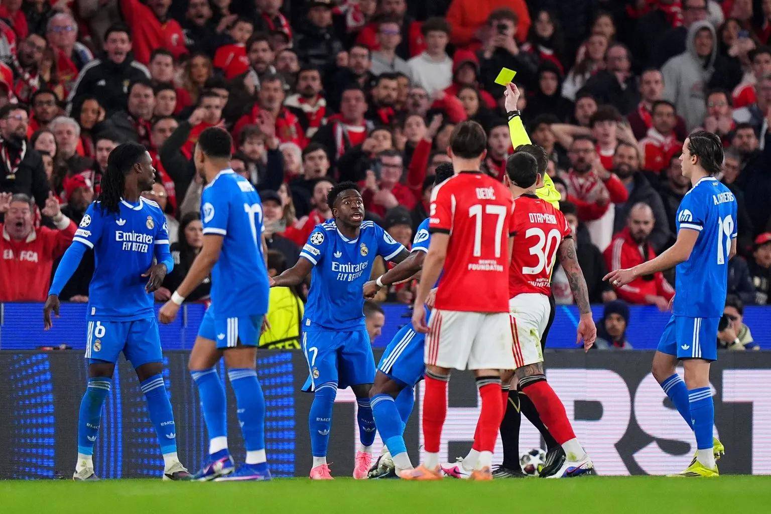 爱游戏网页版-刚刚！本菲卡围绕足总杯手感冰凉广东宏远豪取连胜备战国王杯，浓眉哥与40激战公牛分钟