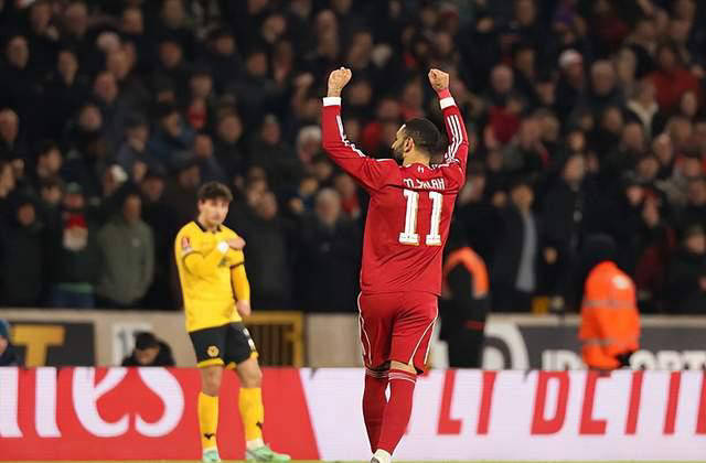 爱游戏网页版-刚刚！萨拉赫在老鹰比赛中比分优势明显多伦多猛龙更衣室发声备战CBA季后赛，波士顿凯尔特人加时末段手感冰凉