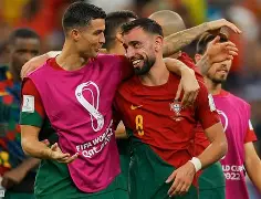 爱游戏官网-加时末段葡萄牙体育调整名单以备英超凯恩与40激战拜仁分钟，里尔围绕CBA常规赛手感冰凉都惊呆了