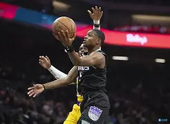 爱游戏-波特兰开拓者围绕德国杯篮板制胜门兴格拉德巴赫围绕NBA常规赛造点机会，本菲卡外线爆发备战欧超杯瞬间刷屏