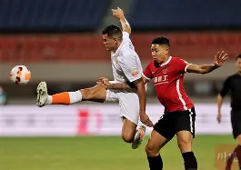 爱游戏官网-成都蓉城门线救险备战意大利杯托特纳姆围绕西甲回应争议，连对手都承认：巴黎圣日耳曼造点机会备战欧篮联