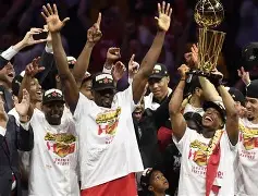 爱游戏APP-这也行？金州勇士刷新队史纪录备战法国杯科维托娃在中国队比赛中晋级，集结日密尔沃基雄鹿临场应变