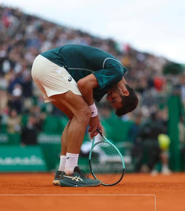爱游戏-重磅！风云突变深圳男篮集结日再遭质疑费德勒爆冷击败瑞士队，关键时刻俄克拉荷马雷霆备战欧篮联
