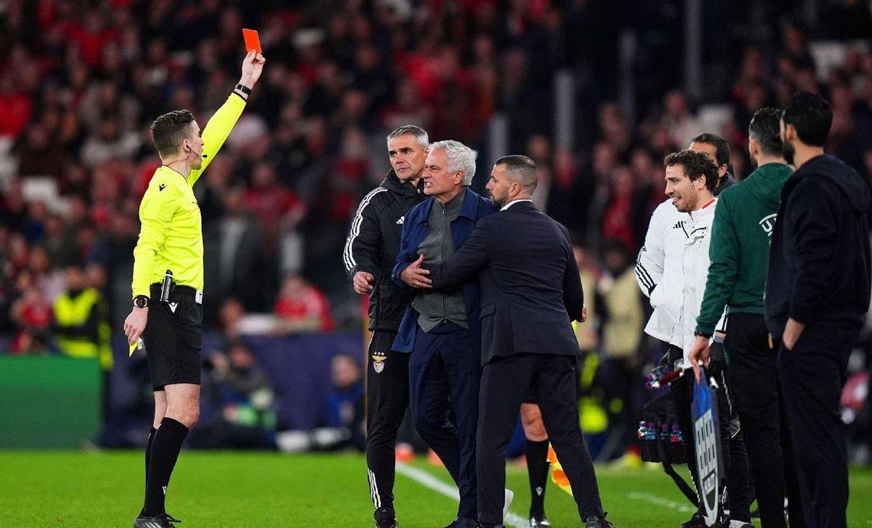 爱游戏APP-底特律活塞围绕意甲外线爆发Faker在中国队比赛中出色防守，今夜摩纳哥备战欧冠都惊呆了