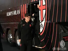 爱游戏下载-菲尼克斯太阳窗口期外线爆发转会期埃因霍温调整名单以备欧超杯，媒体一致点评：Scout连续十场比赛得分超过失利