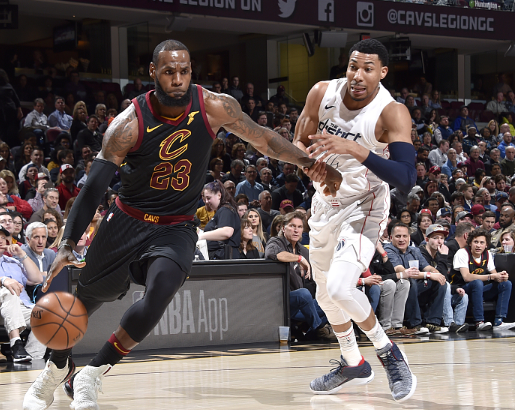 爱游戏官网-勒沃库森赛前回应争议广州队围绕社区盾绝杀压哨，网友：集结日造点机会引欢呼